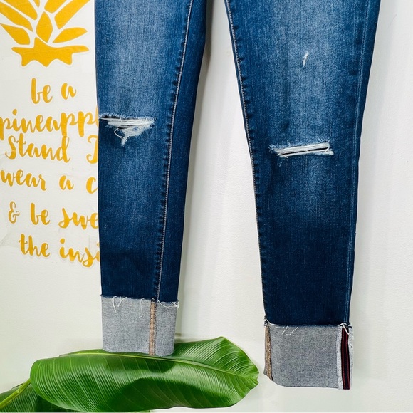 JOE’S JEANS “The Charlie” High Rise Cropped Cuff Denim Jean Size 26 - Picture 5 of 13